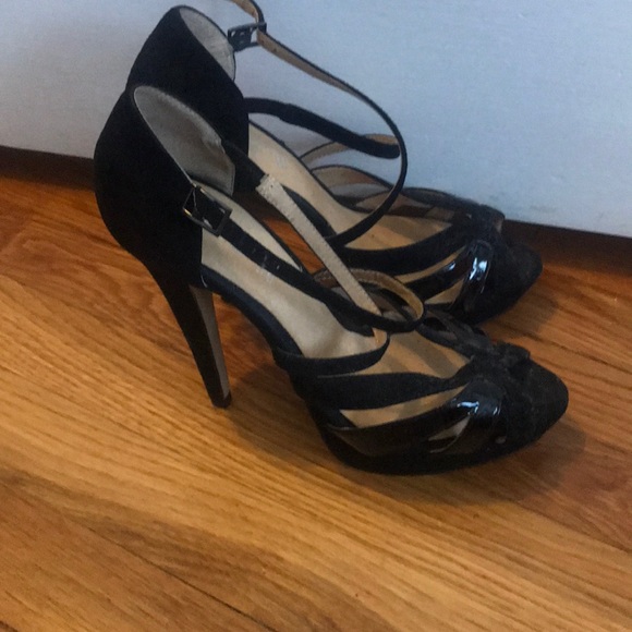Also Size10 Heels - Picture 4 of 4